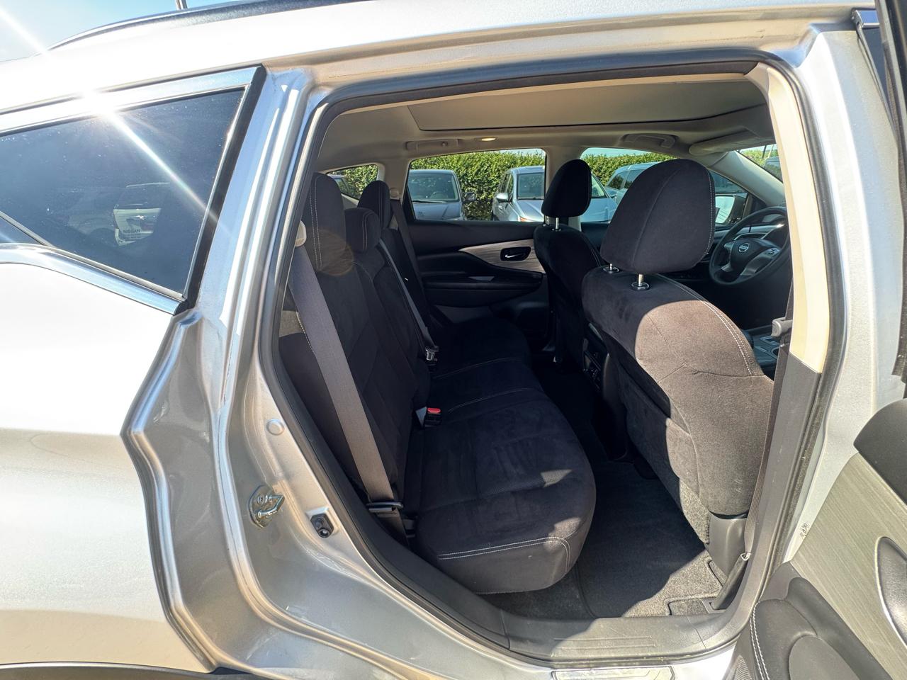 Nissan Murano AWD 4dr SV 2016