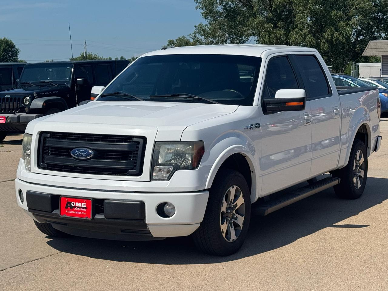 Ford F-150 2WD SuperCrew 145" Platinum 2013
