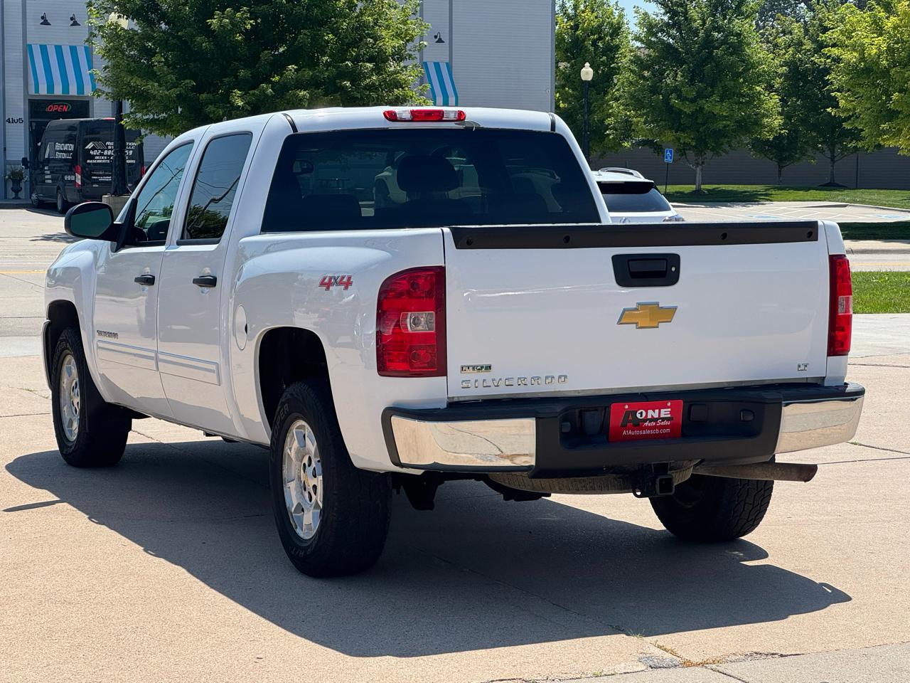 Chevrolet Silverado 1500 4WD Crew Cab 143.5" LT 2012
