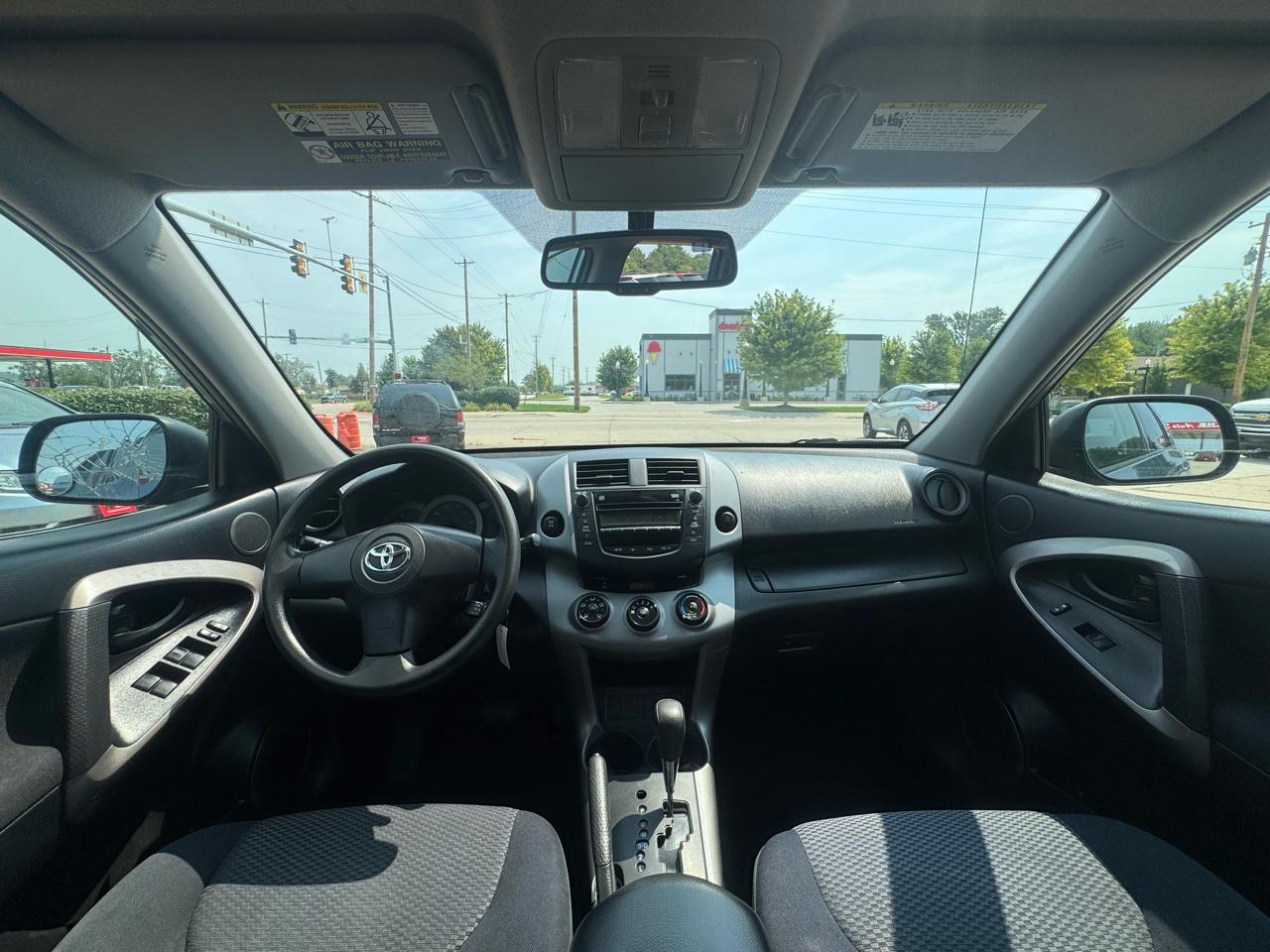 Toyota RAV4 4WD 4dr 4-cyl 4-Spd AT Sport (Natl) 2008