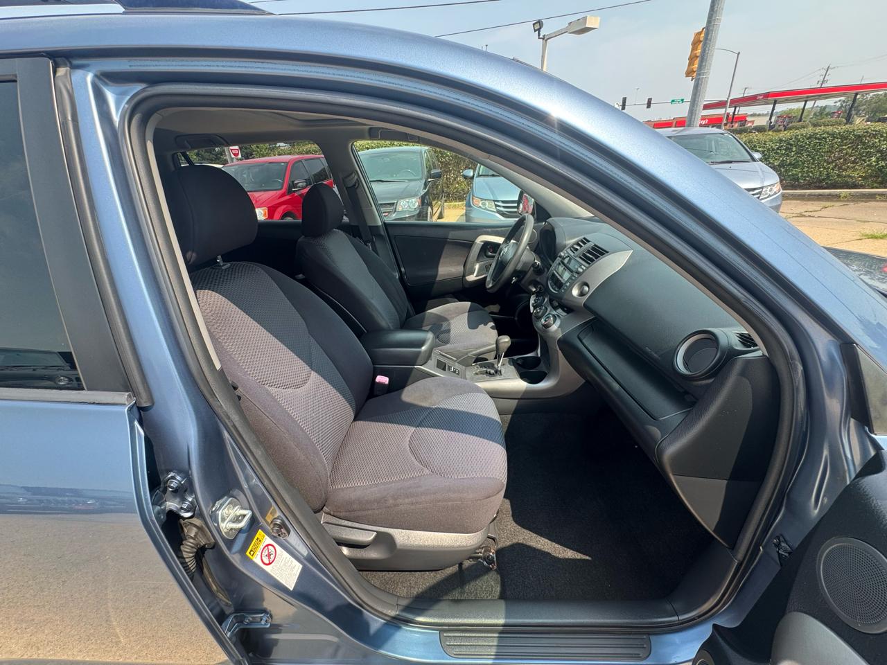 Toyota RAV4 4WD 4dr 4-cyl 4-Spd AT Sport (Natl) 2008