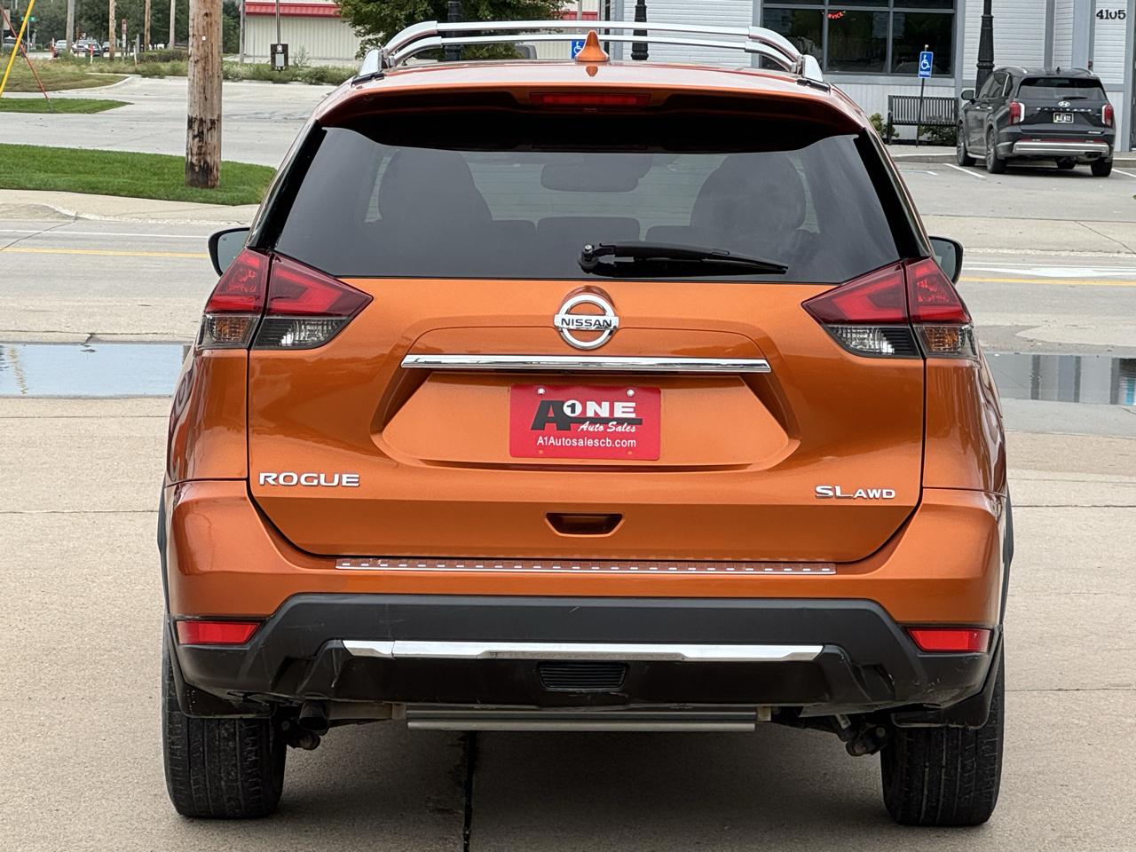 Nissan Rogue photo 7