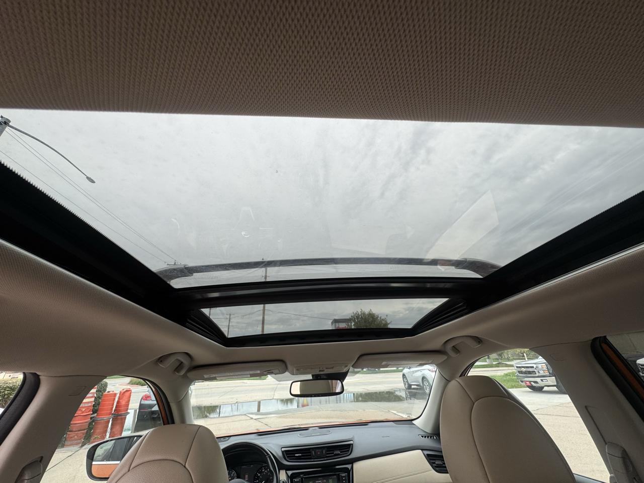 Nissan Rogue photo 10