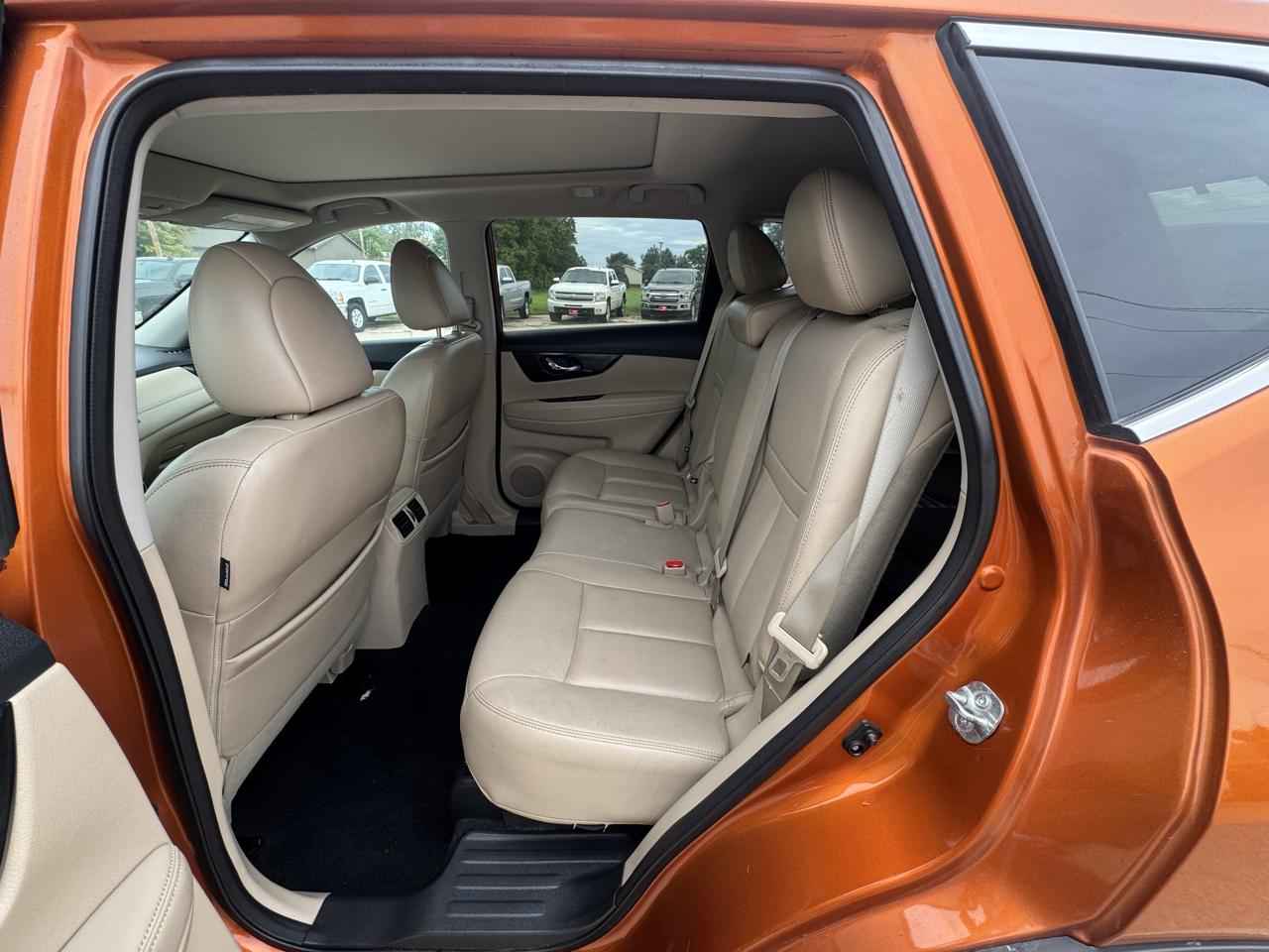 Nissan Rogue photo 19
