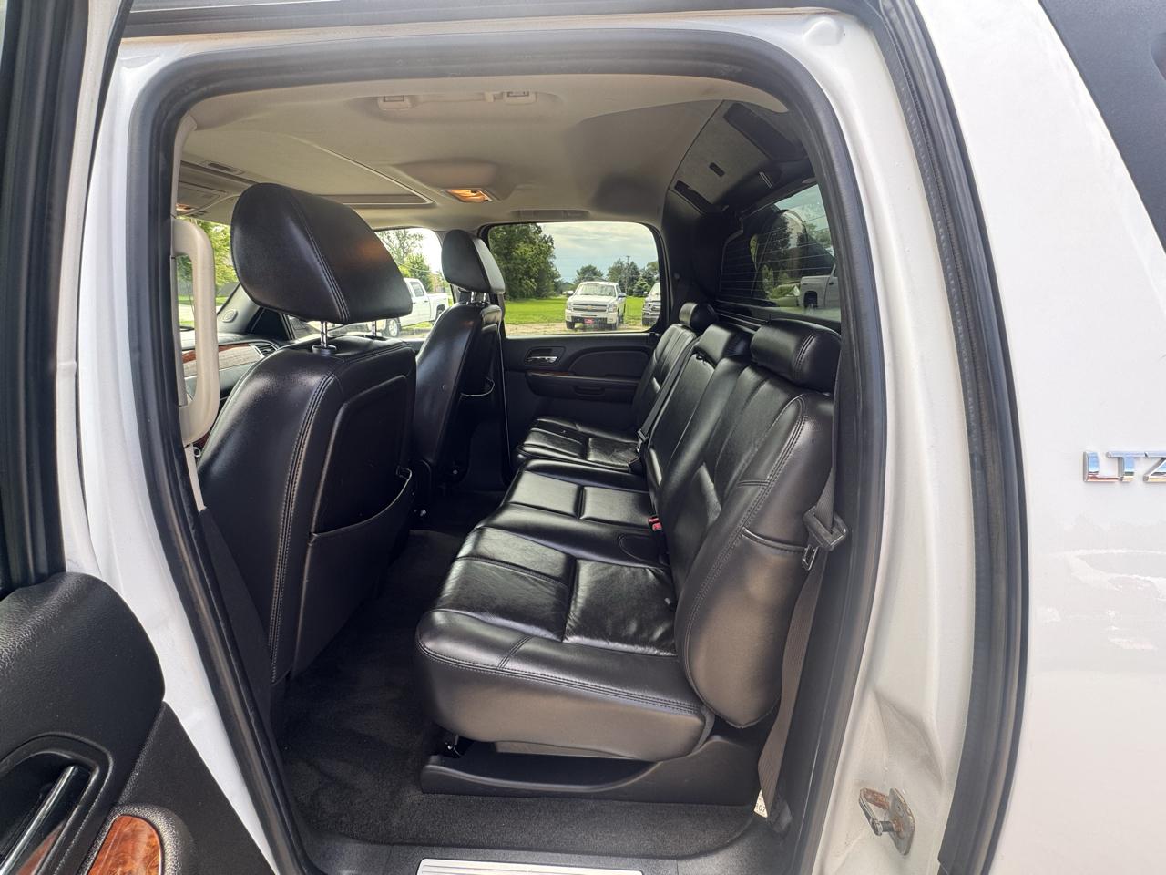 Chevrolet Avalanche 4WD Crew Cab 130" LTZ 2007