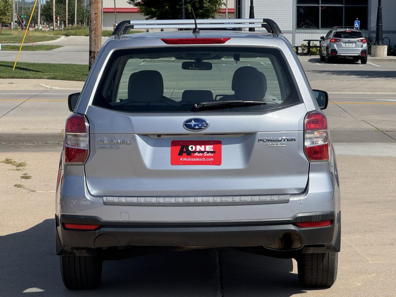 Subaru Forester 4dr CVT 2.5i PZEV 2015
