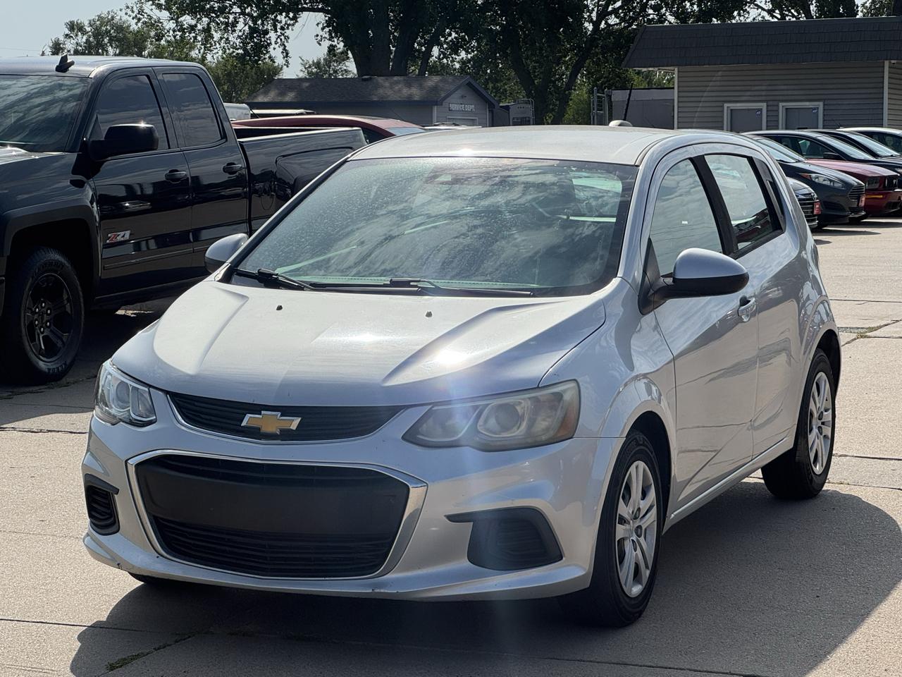 Chevrolet Sonic 5dr HB LT w/1FL 2020