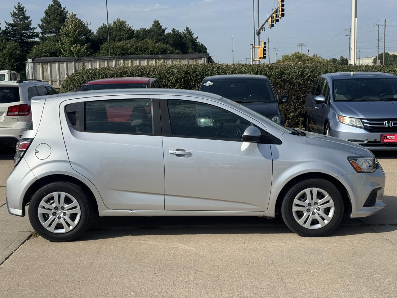 Chevrolet Sonic 5dr HB LT w/1FL 2020