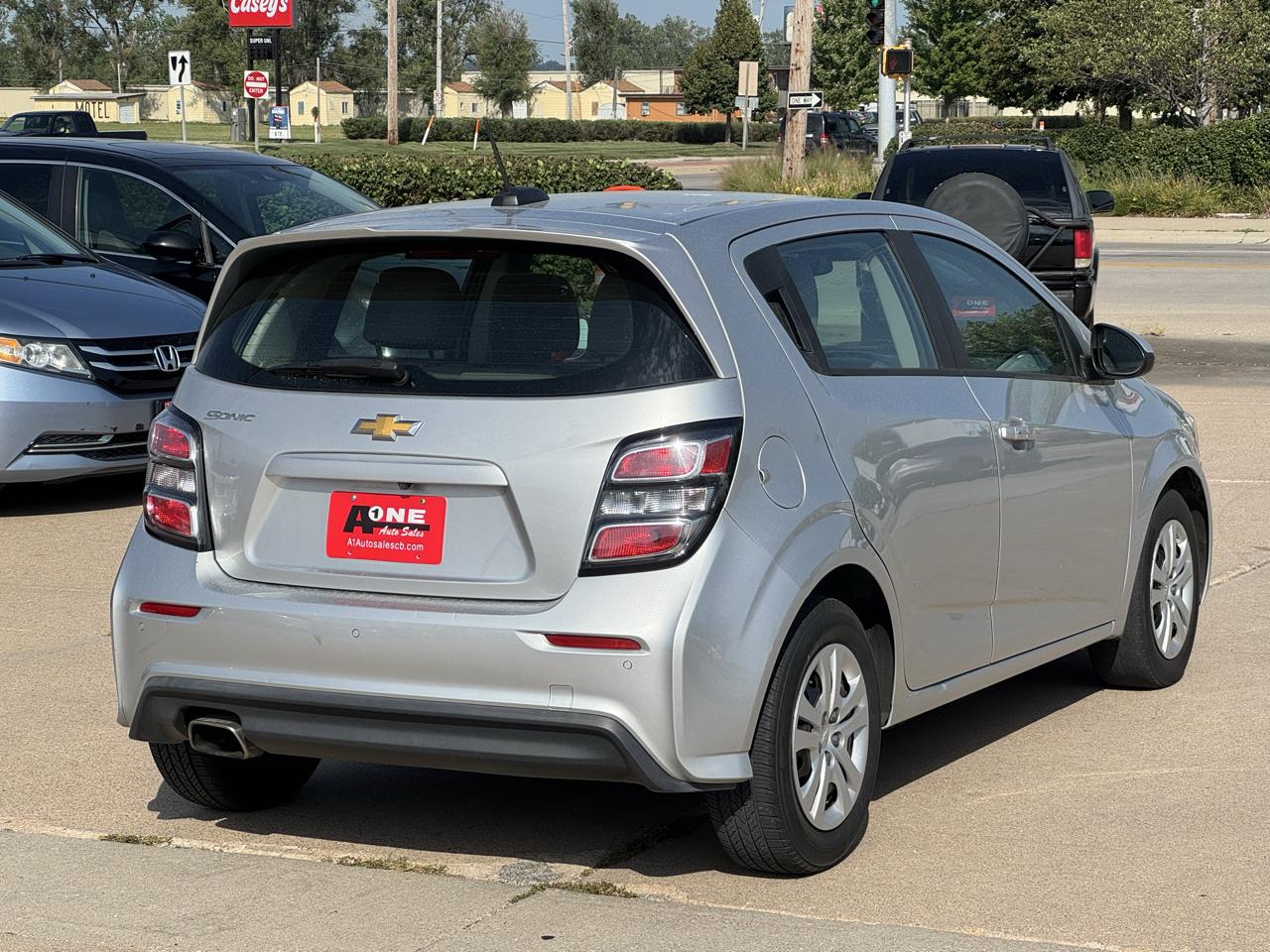 Chevrolet Sonic 5dr HB LT w/1FL 2020
