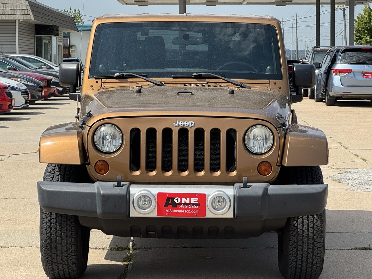Jeep Wrangler 4WD 2dr 70th Anniversary *Ltd Avail* 2011