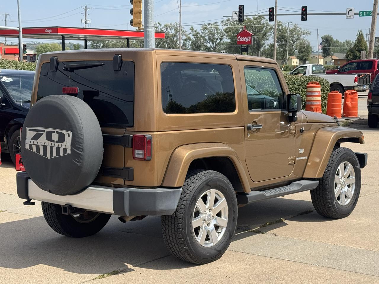 Jeep Wrangler 4WD 2dr 70th Anniversary *Ltd Avail* 2011