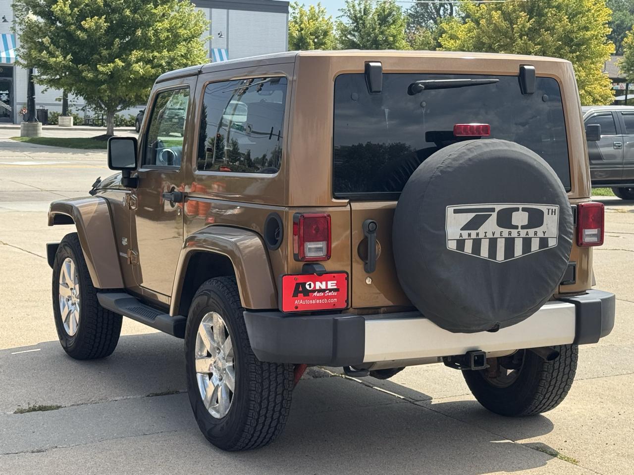 Jeep Wrangler 4WD 2dr 70th Anniversary *Ltd Avail* 2011