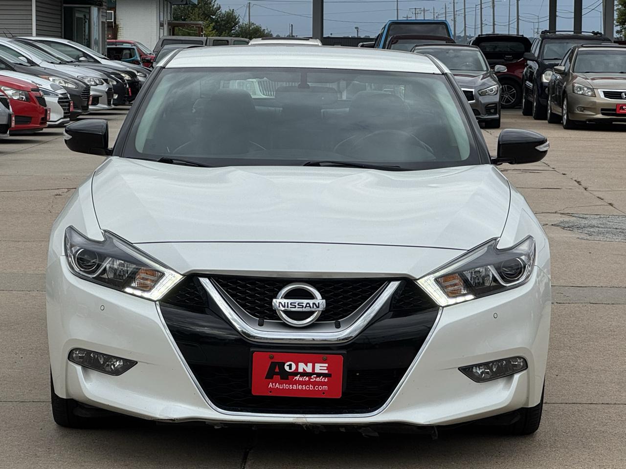 Nissan Maxima photo 3
