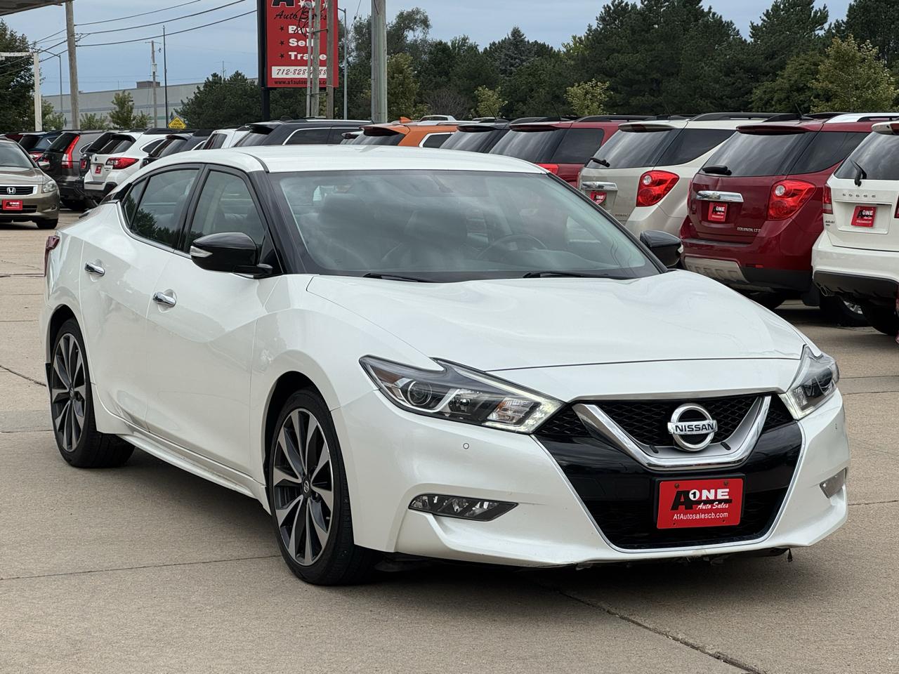 Nissan Maxima photo 4