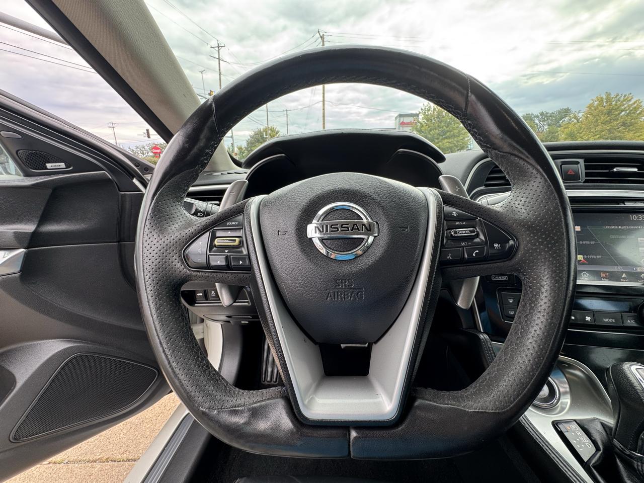 Nissan Maxima photo 11