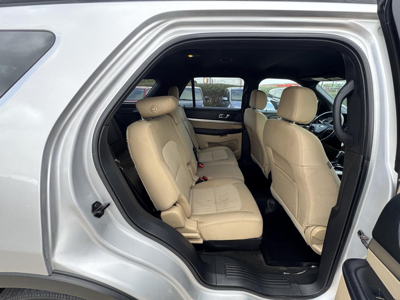 Ford Explorer Base 4WD 2017
