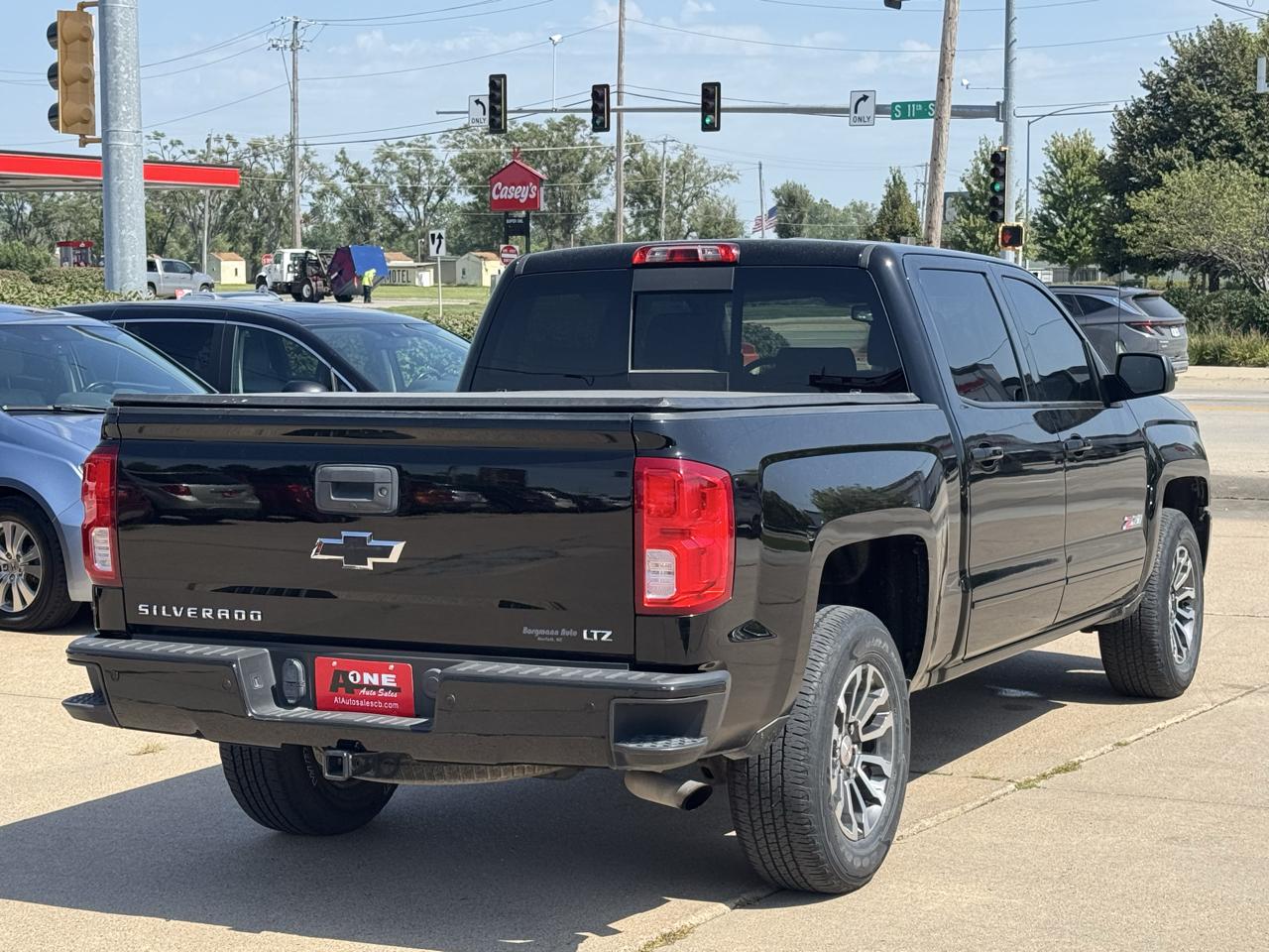Chevrolet Silverado 1500 4WD Crew Cab 143.5" LTZ w/2LZ 2017
