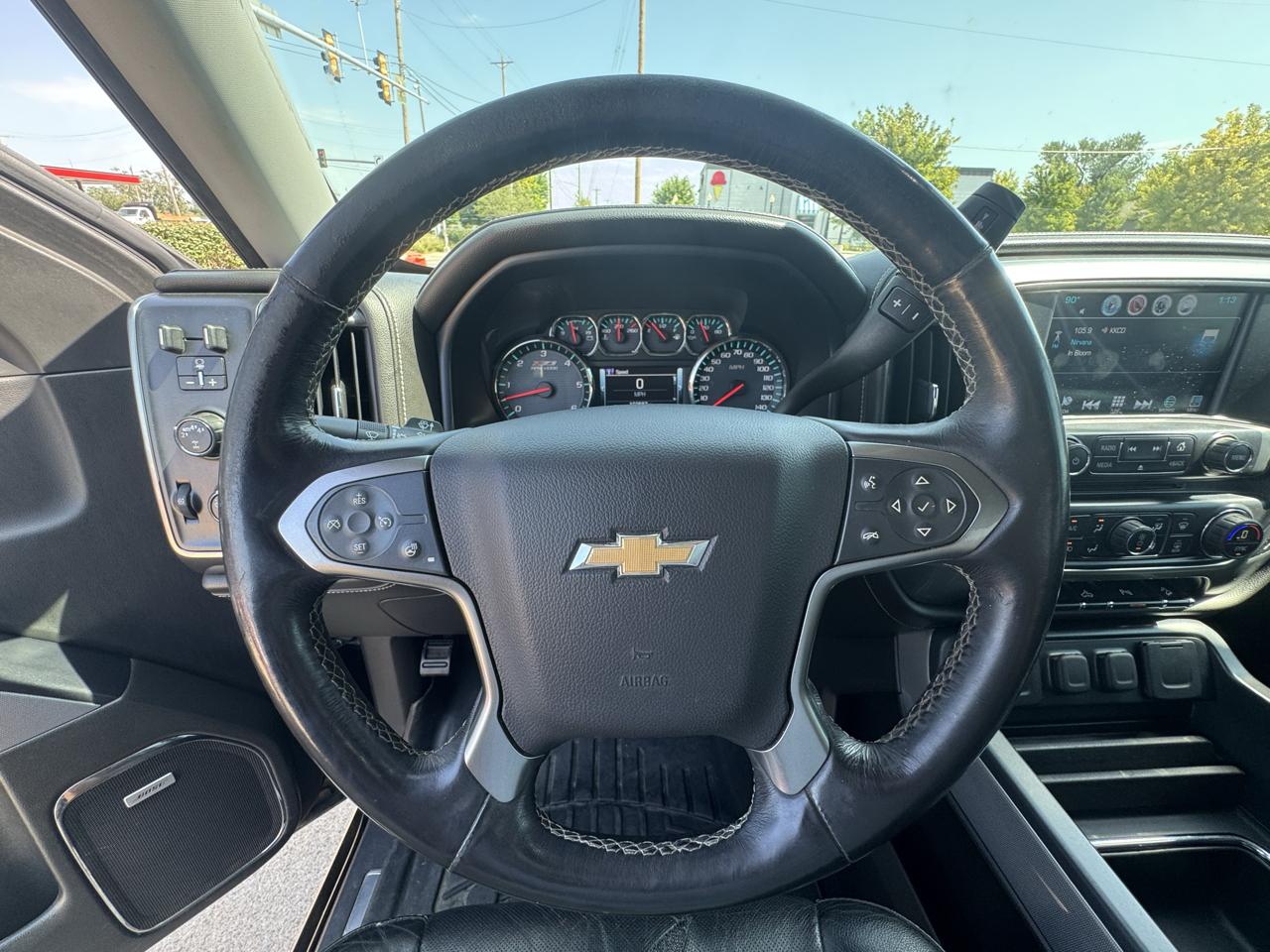 Chevrolet Silverado 1500 4WD Crew Cab 143.5" LTZ w/2LZ 2017