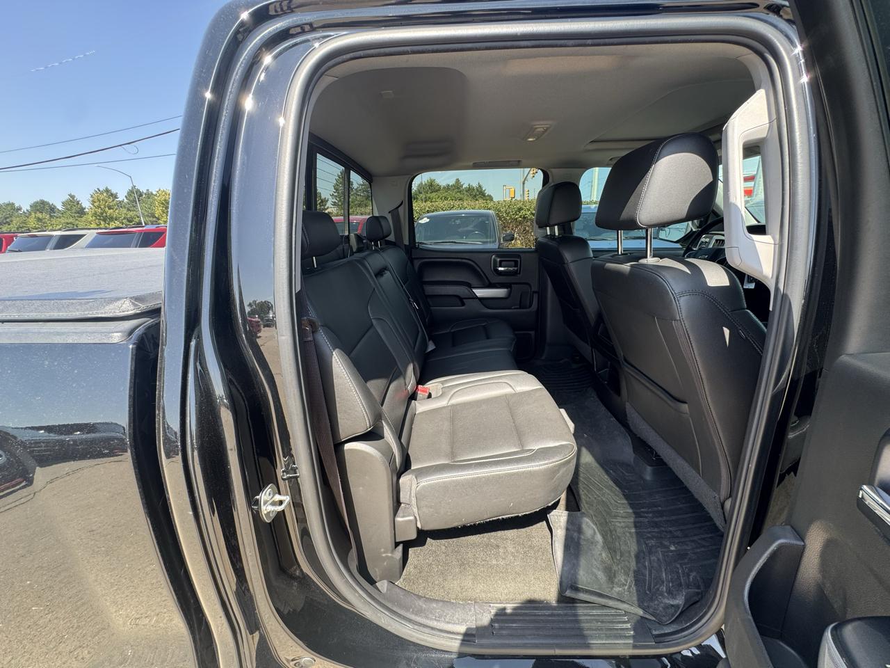 Chevrolet Silverado 1500 4WD Crew Cab 143.5" LTZ w/2LZ 2017