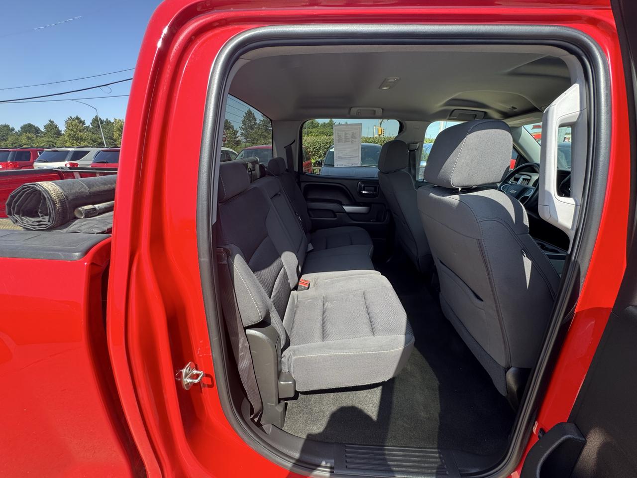 Chevrolet Silverado 1500 4WD Crew Cab 143.5" LT w/2LT 2016
