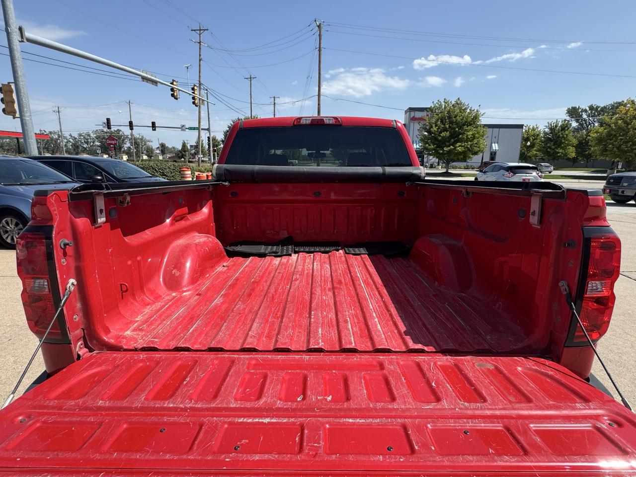 Chevrolet Silverado 1500 4WD Crew Cab 143.5" LT w/2LT 2016