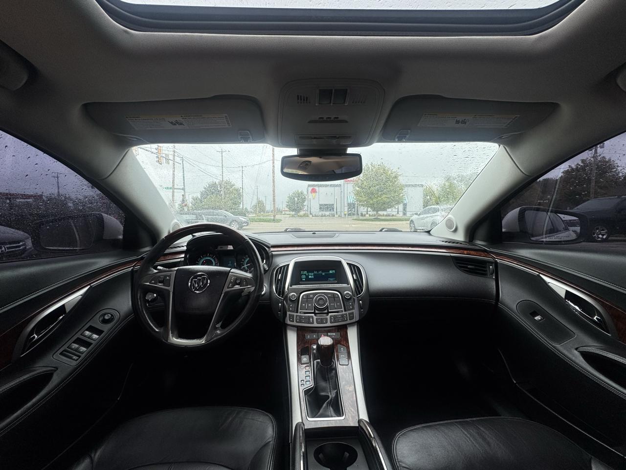 Buick LaCrosse 4dr Sdn CXL 3.0L FWD 2010