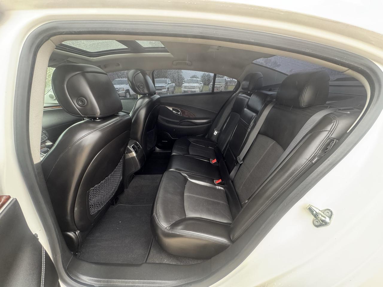 Buick LaCrosse 4dr Sdn CXL 3.0L FWD 2010