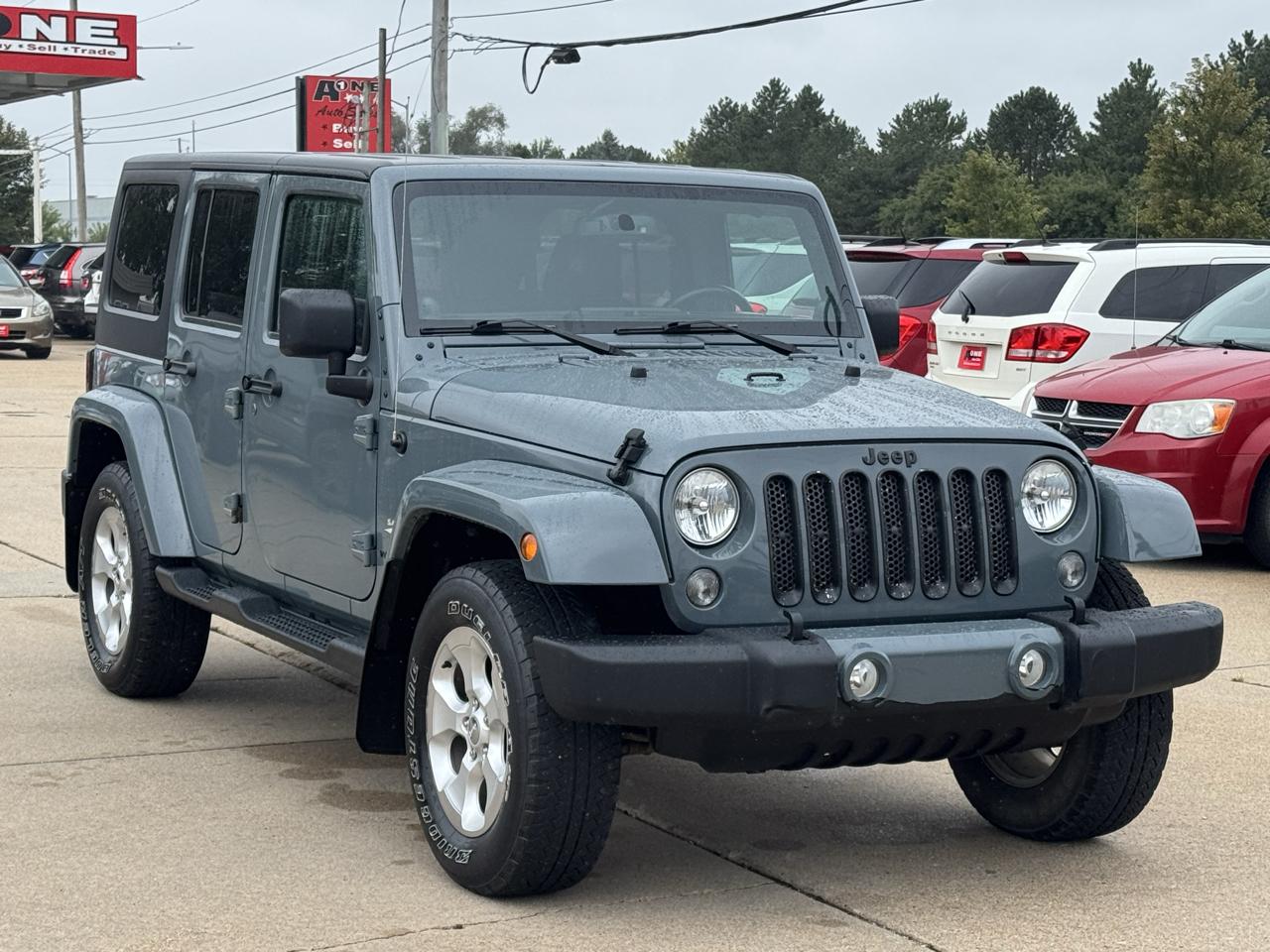 Jeep Wrangler photo 4