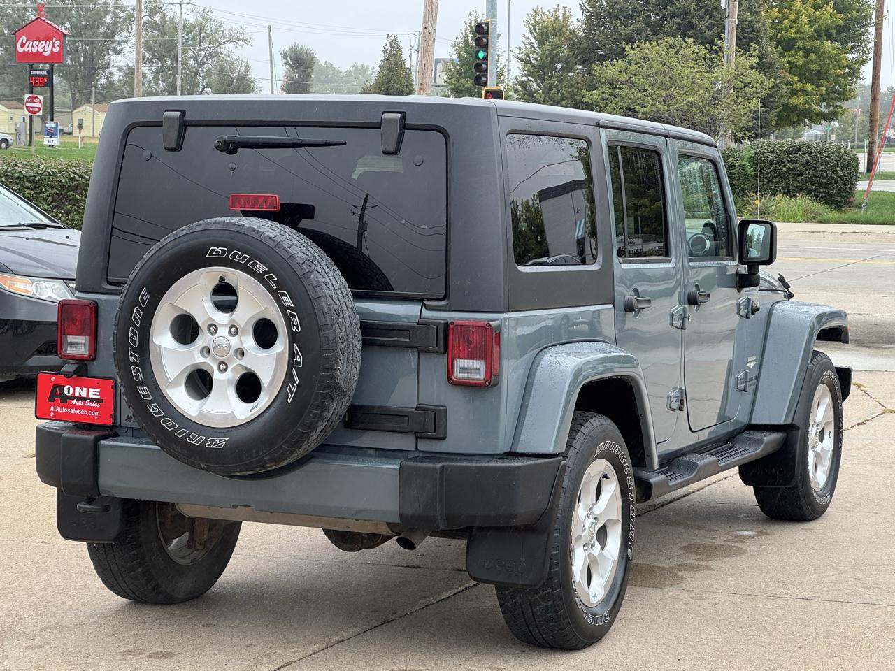 Jeep Wrangler photo 6