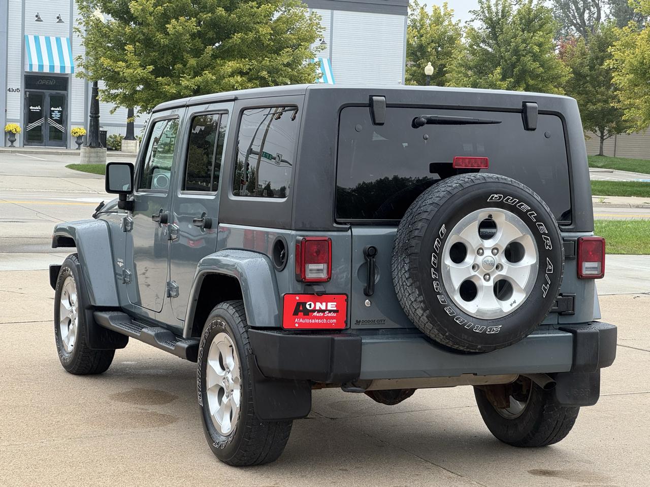 Jeep Wrangler photo 8