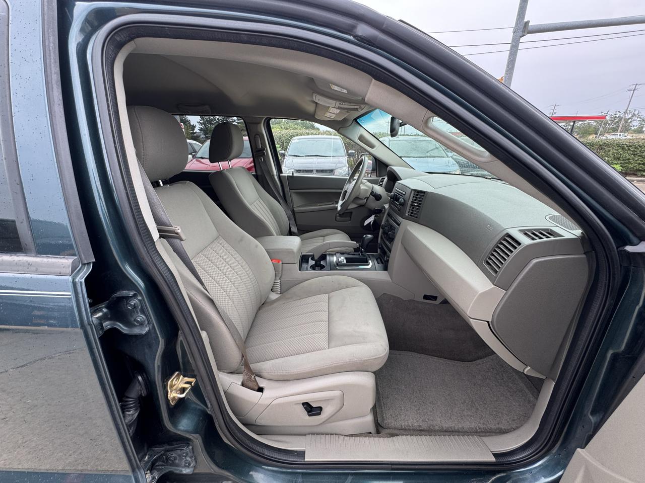 Jeep Grand Cherokee 4dr Laredo 4WD 2005
