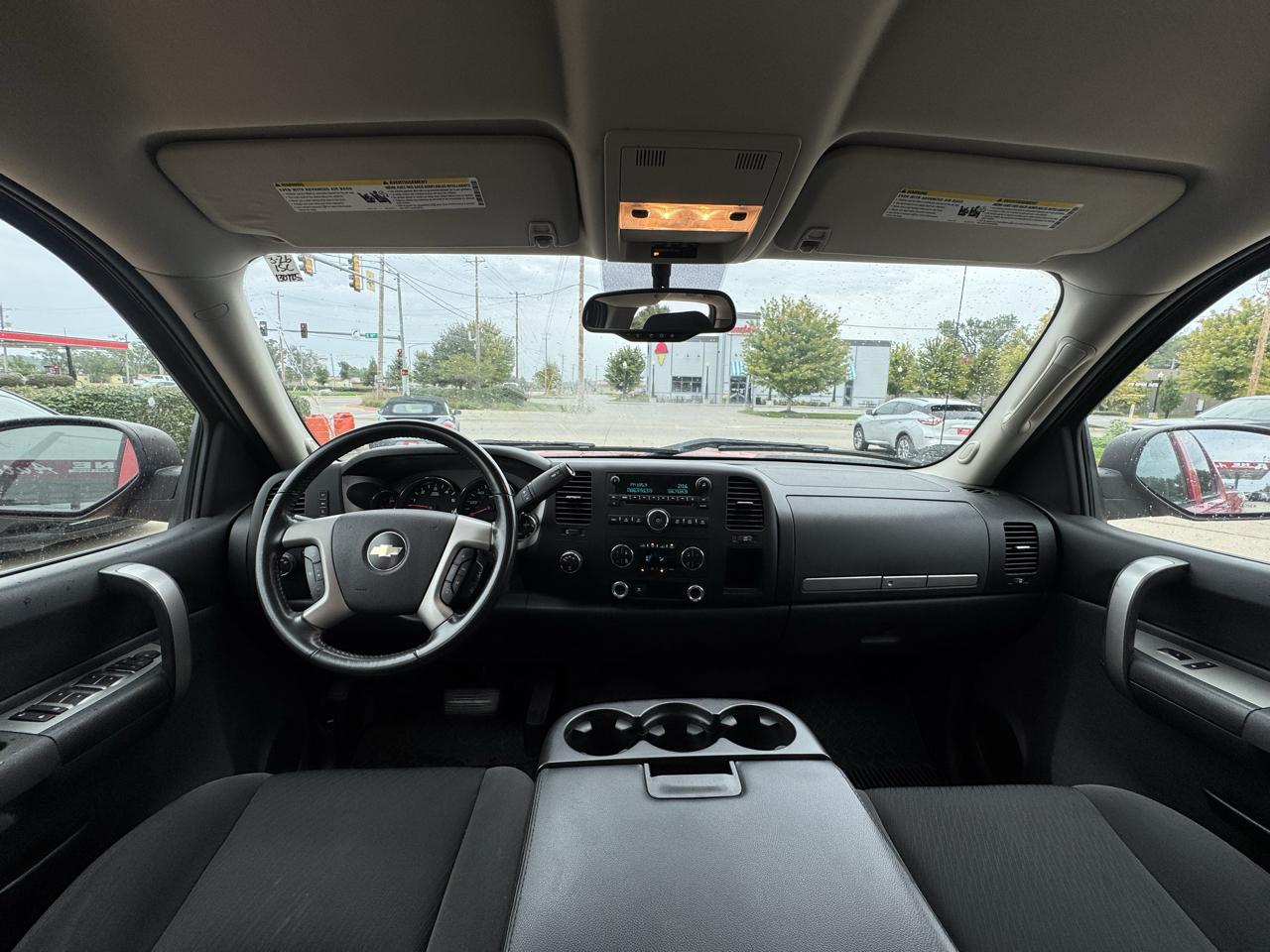 Chevrolet Silverado 1500 4WD Crew Cab 143.5" LT 2009