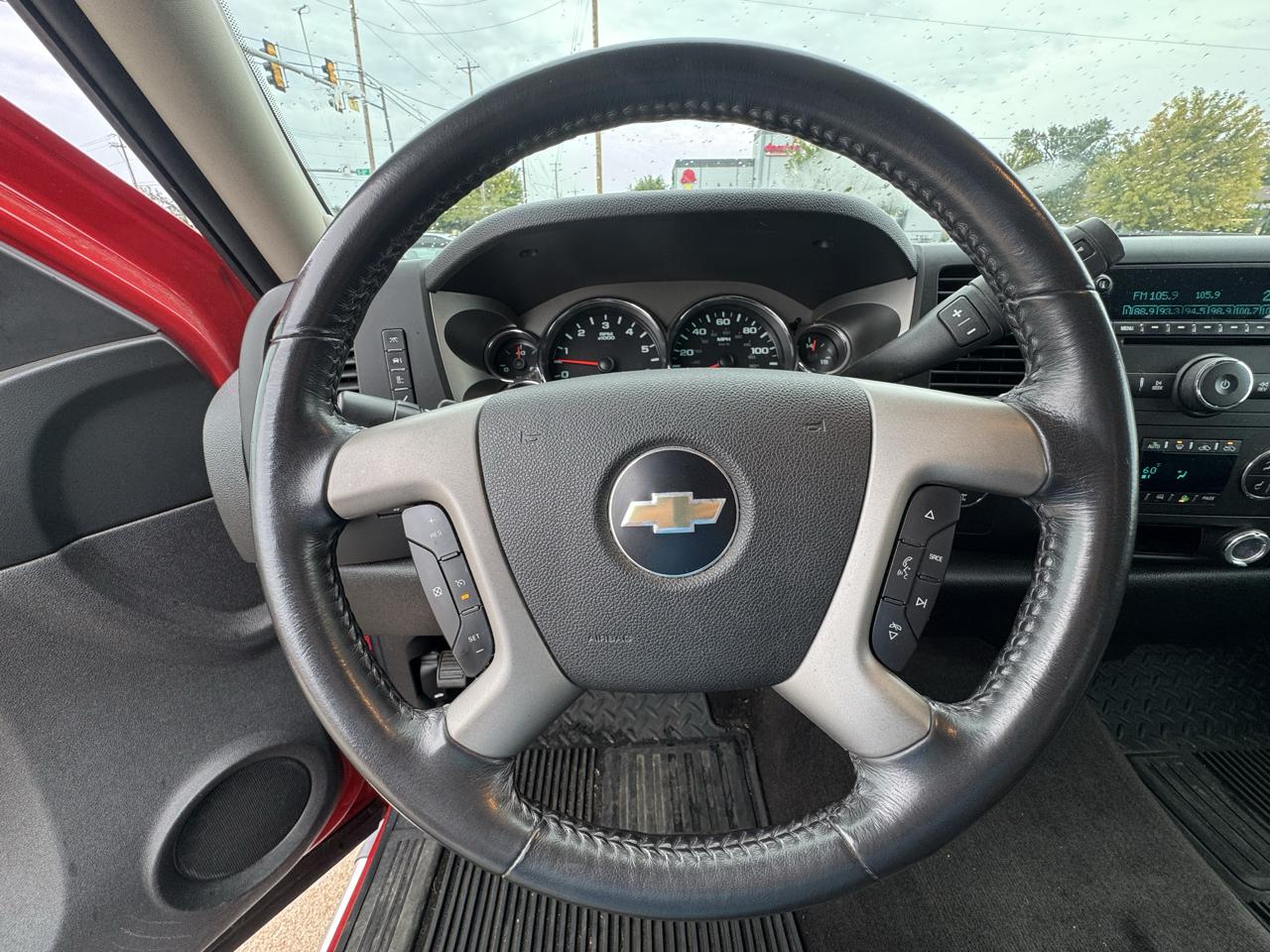 Chevrolet Silverado 1500 4WD Crew Cab 143.5" LT 2009
