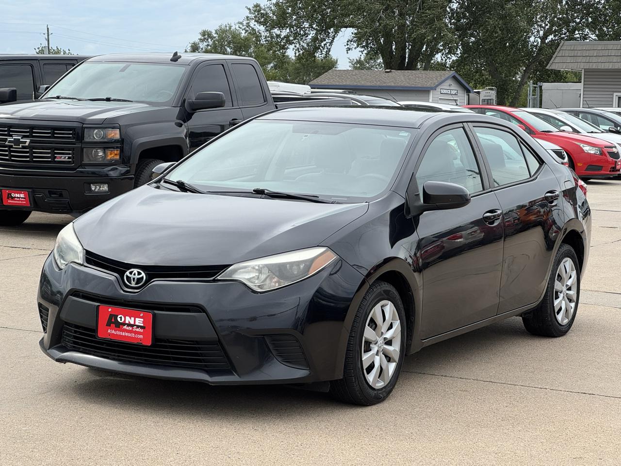 Toyota Corolla photo 2