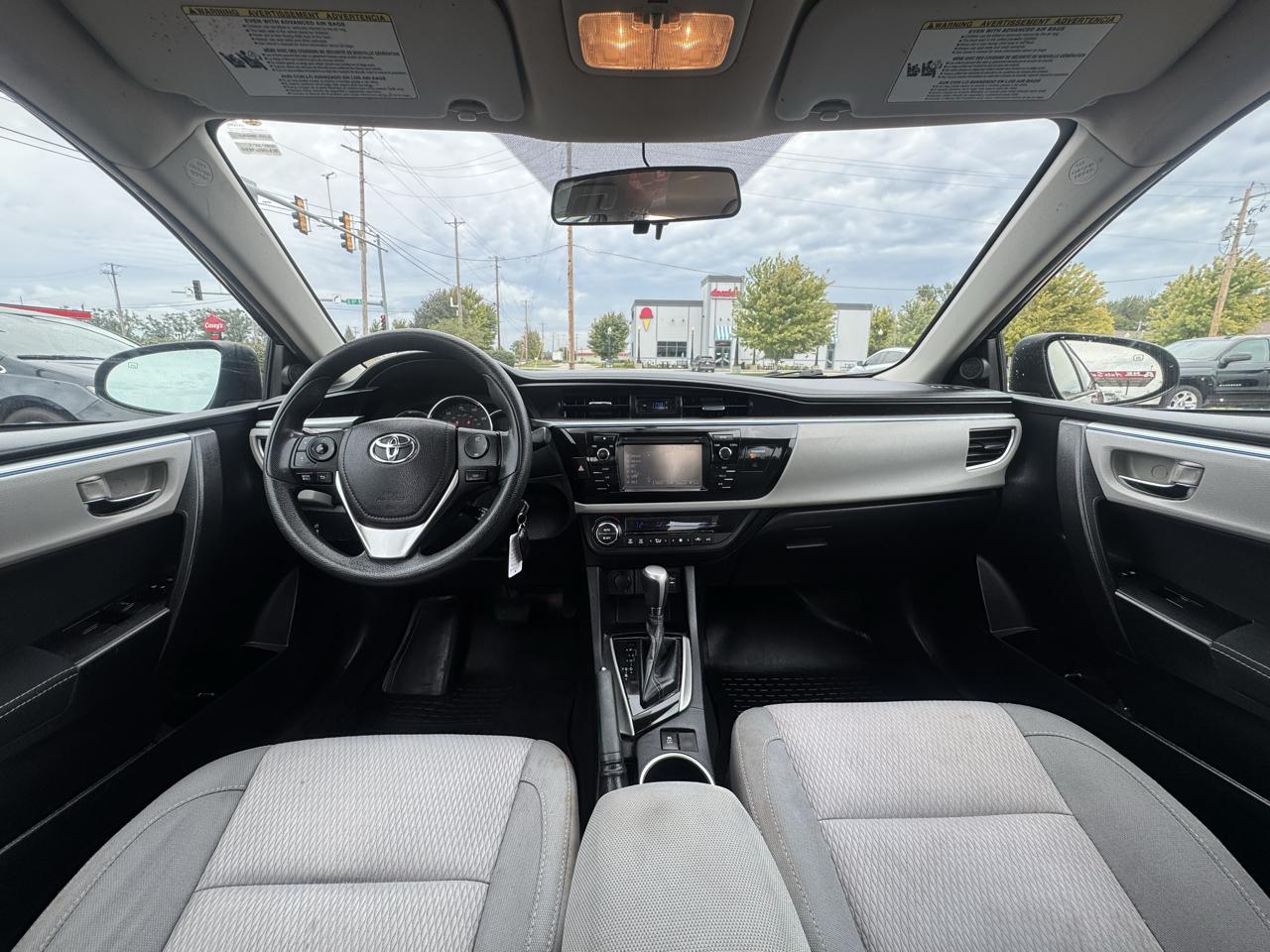 Toyota Corolla photo 10