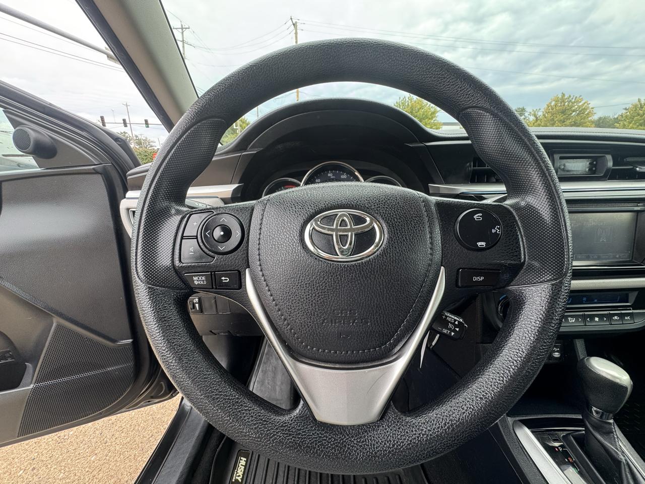 Toyota Corolla photo 11