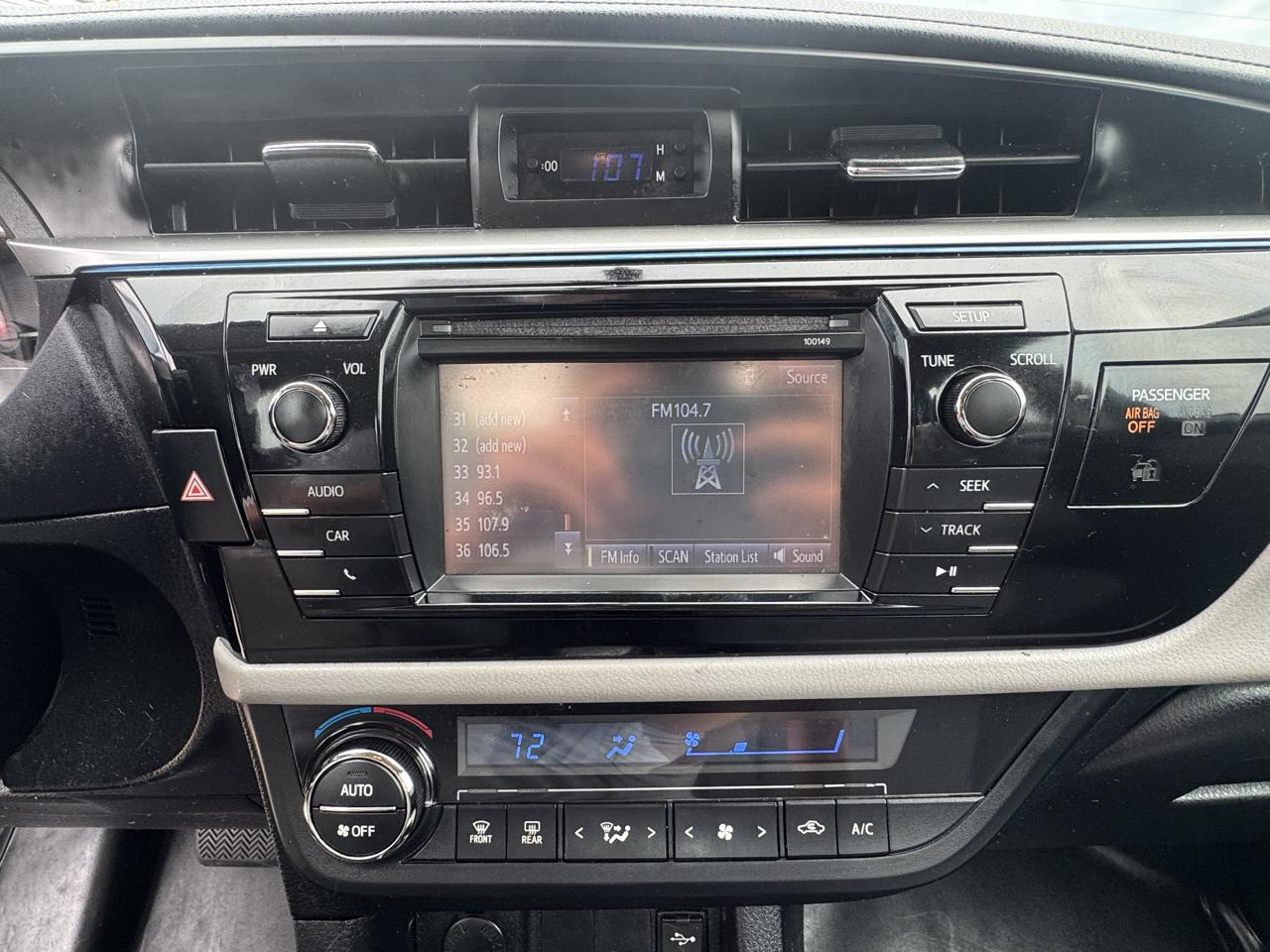 Toyota Corolla photo 13