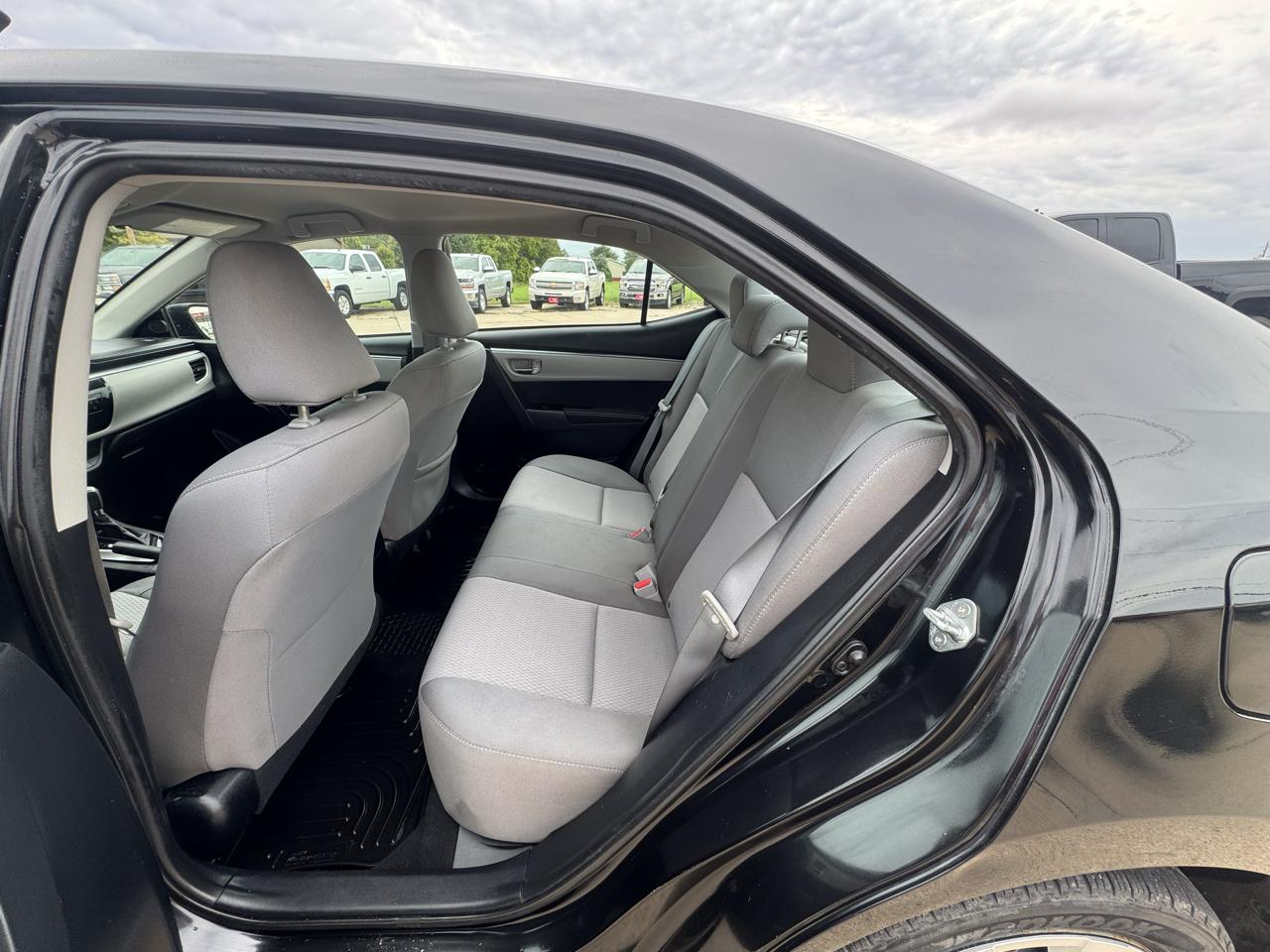 Toyota Corolla photo 16