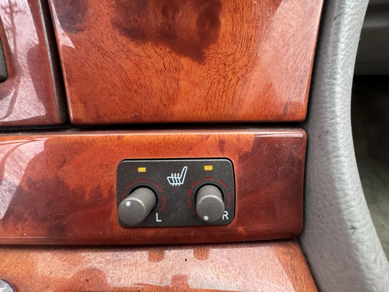 Lexus LS 430 4dr Sdn 2002