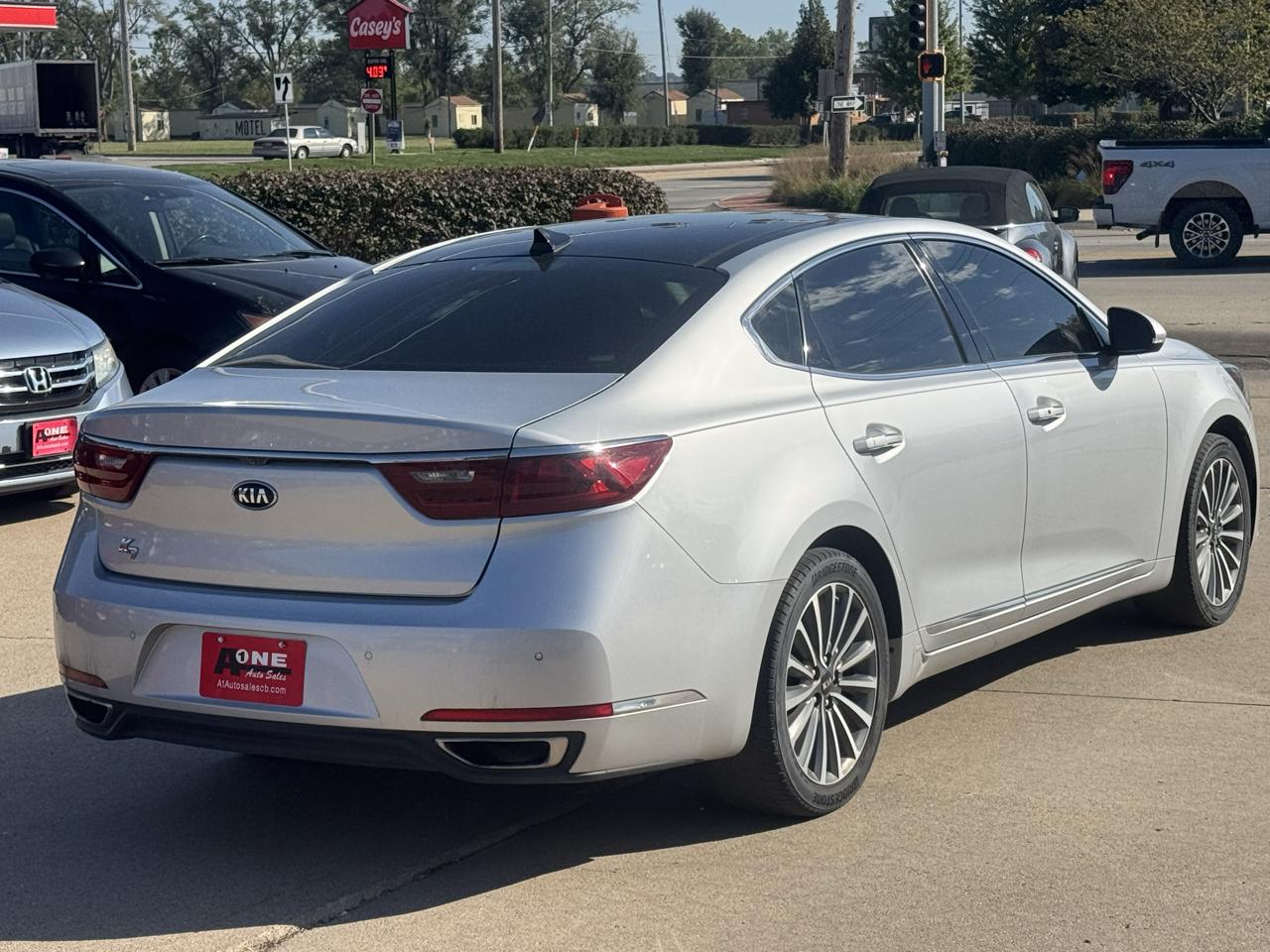 Kia Cadenza Premium Sedan 2017