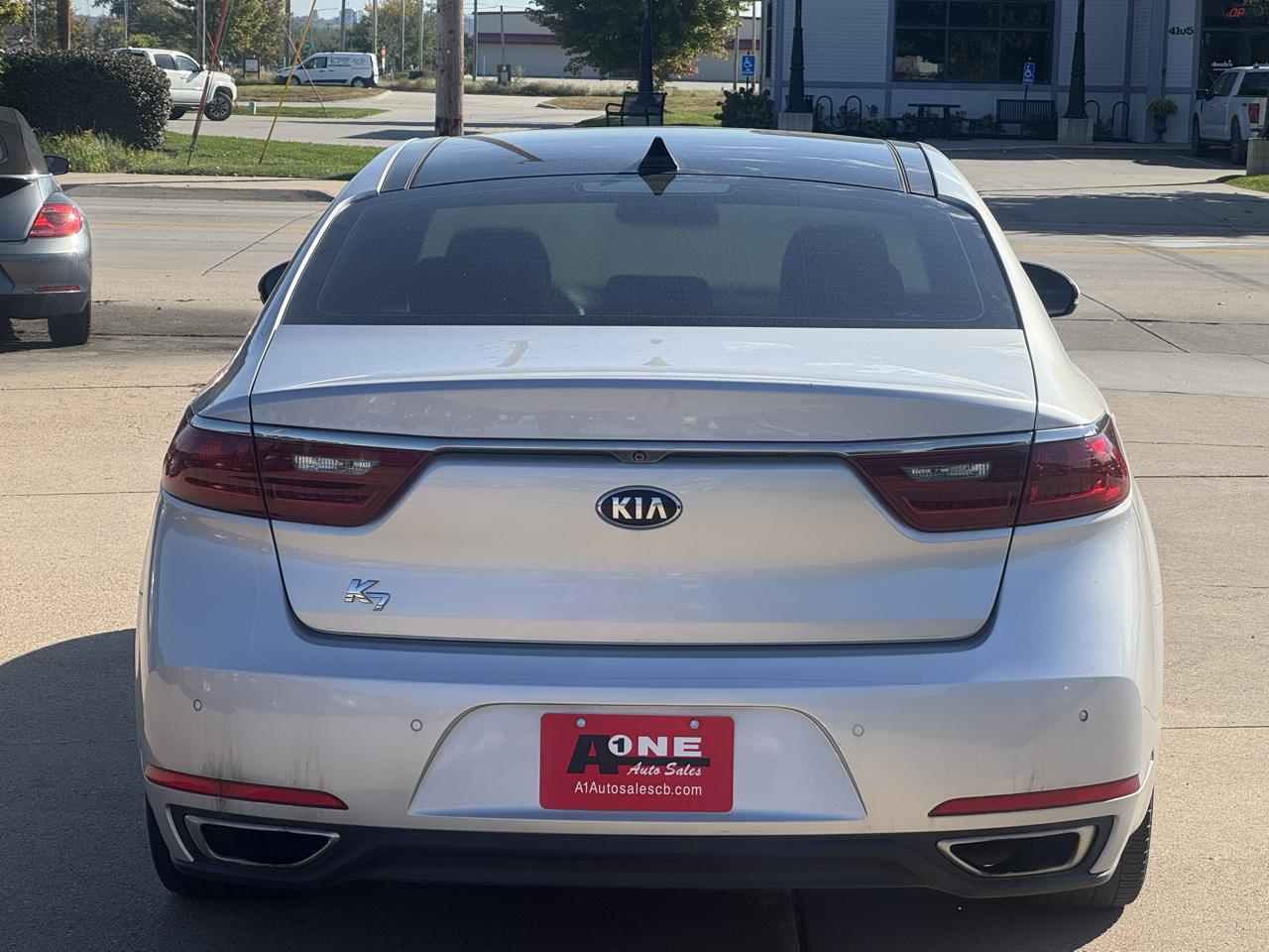 Kia Cadenza Premium Sedan 2017