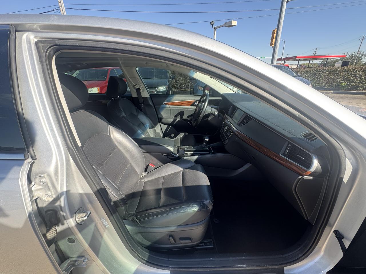 Kia Cadenza Premium Sedan 2017