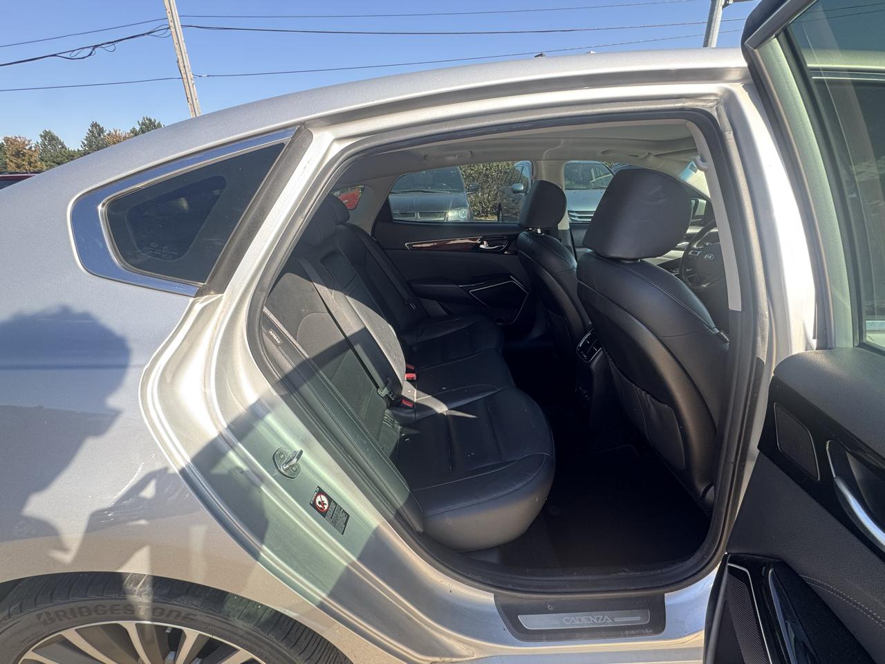 Kia Cadenza Premium Sedan 2017