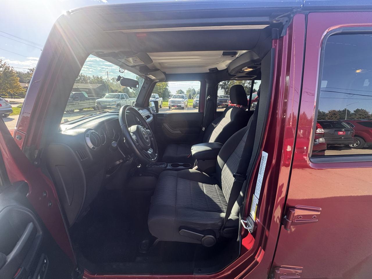 Jeep Wrangler Unlimited 4WD 4dr Sport 2011