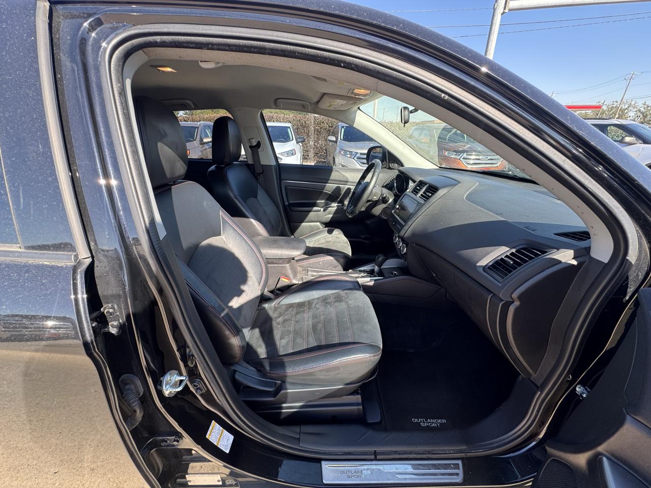 Mitsubishi Outlander Sport SE 2.4 AWC CVT 2018