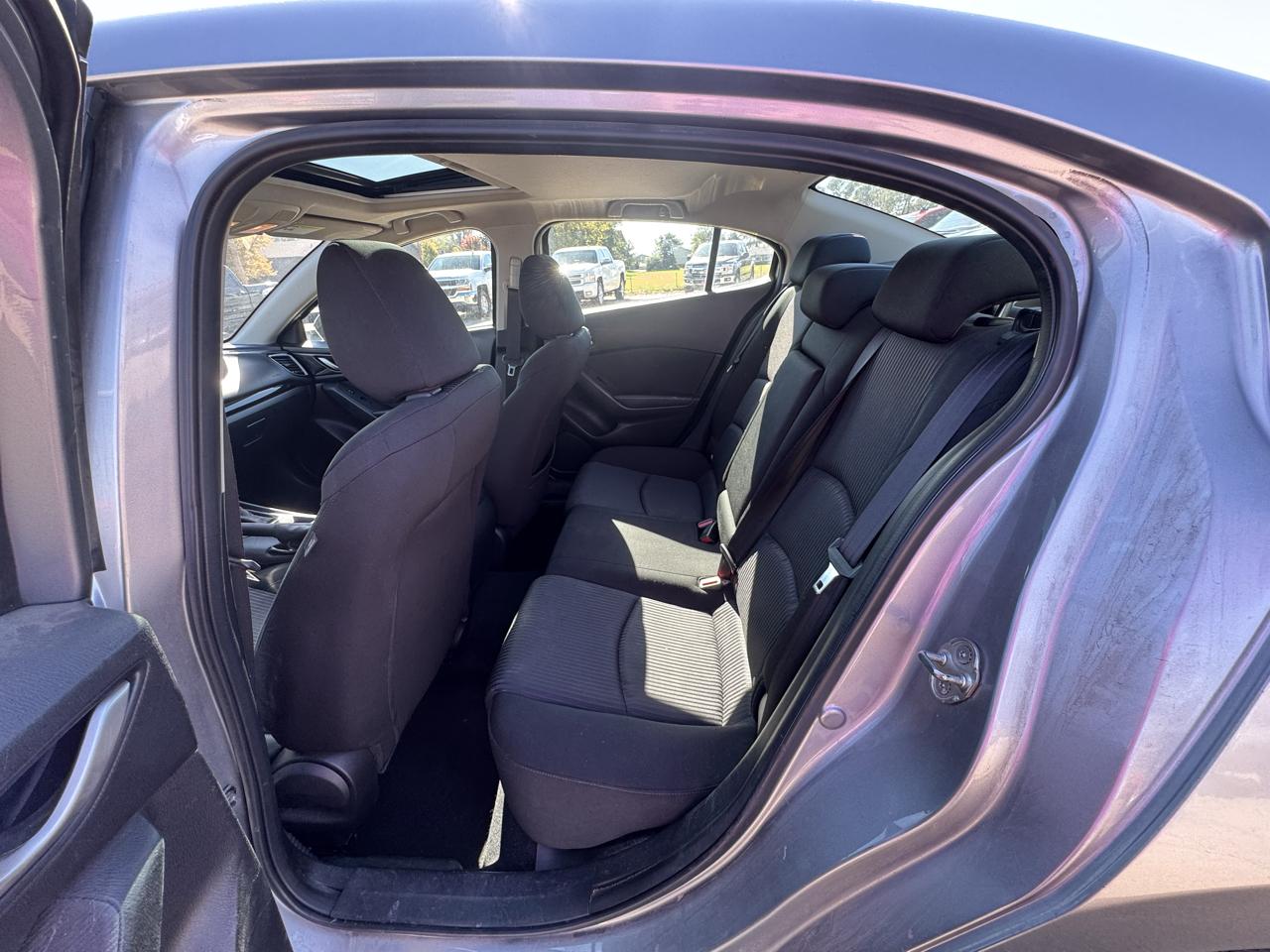 Mazda MAZDA3 4dr Sdn Auto i Touring 2014