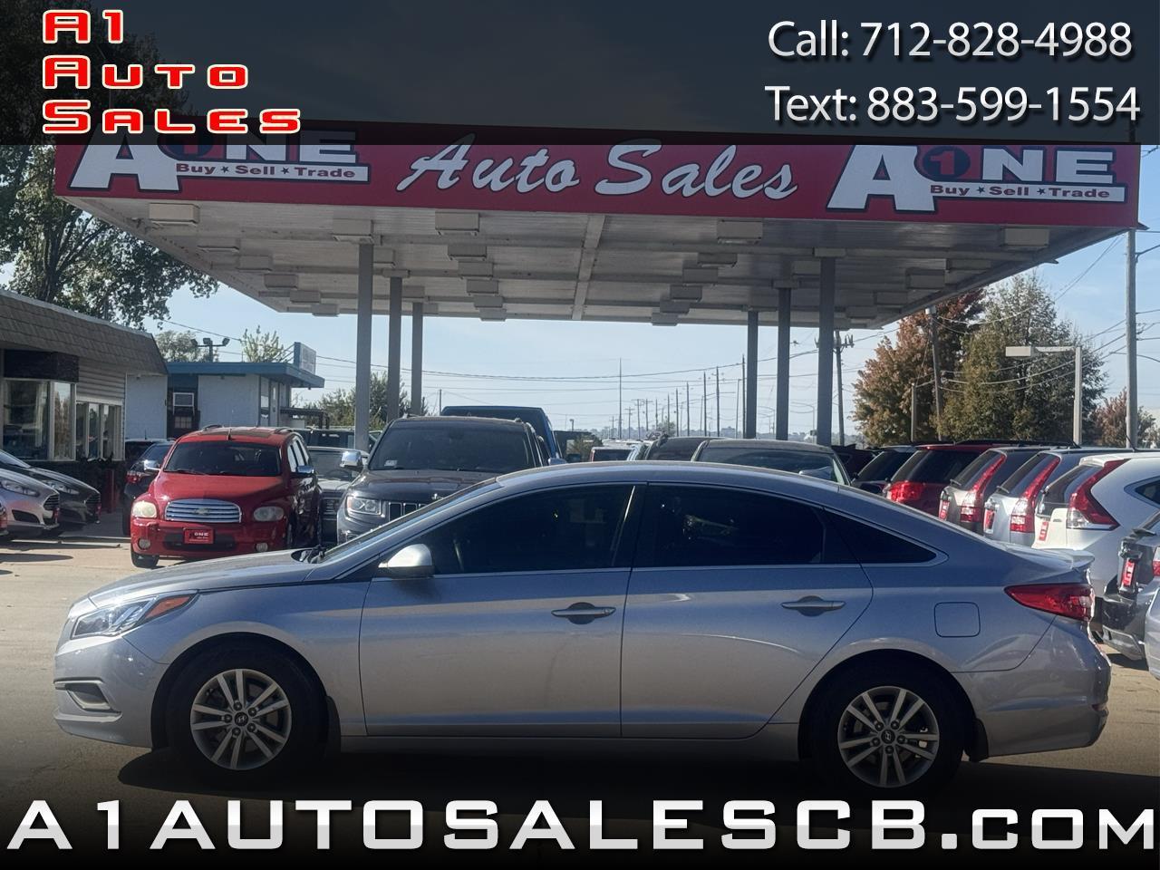 Silver 2017 Hyundai Sonata Sedan Front-Wheel Drive Automatic