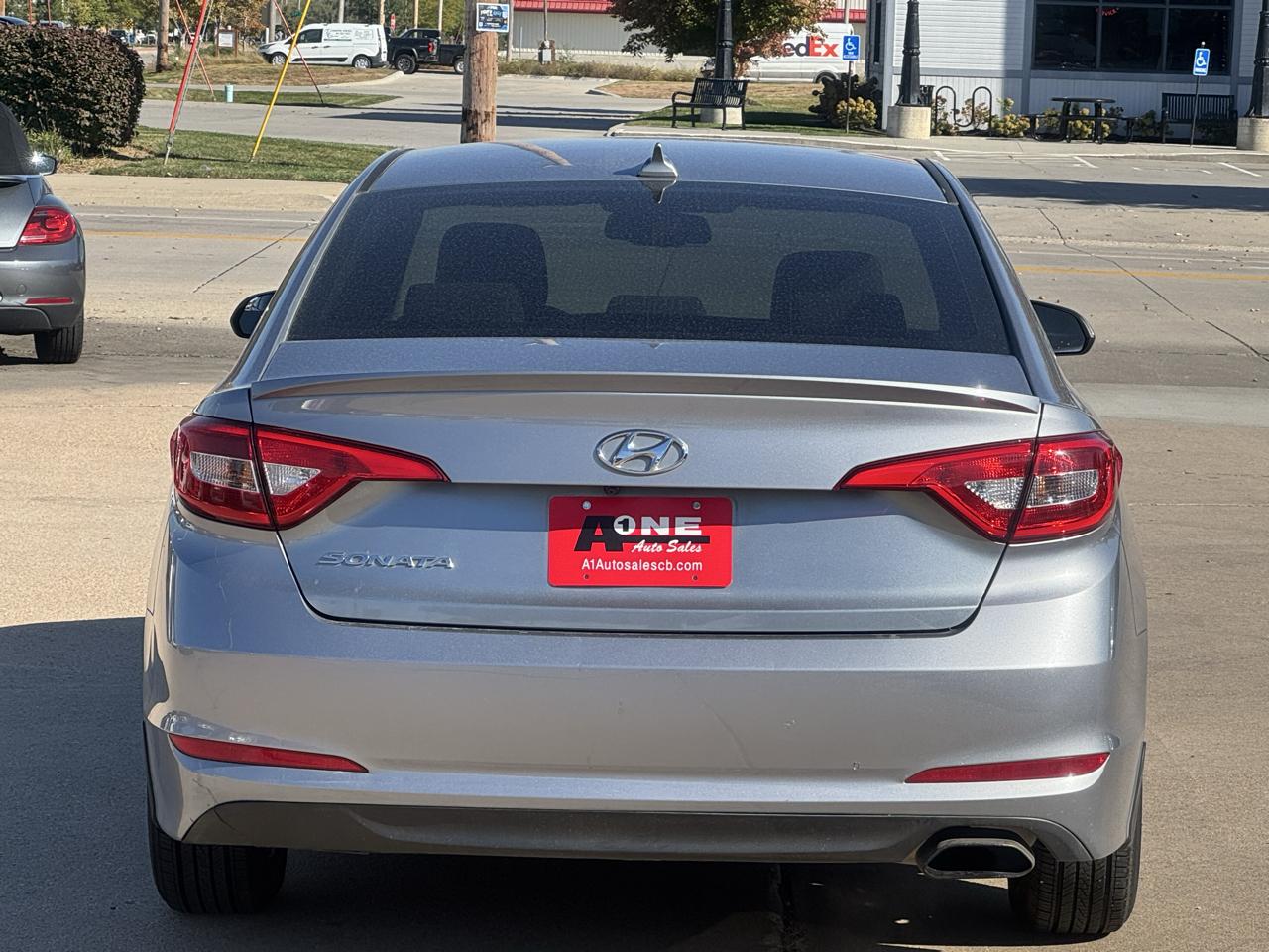 Hyundai Sonata SE 2.4L 2017