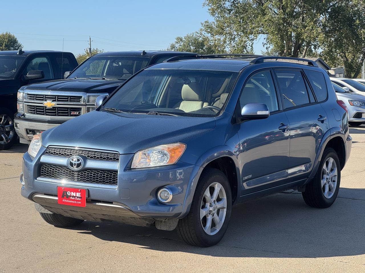 Toyota RAV4 FWD 4dr 4-cyl 4-Spd AT Ltd (Natl) 2011