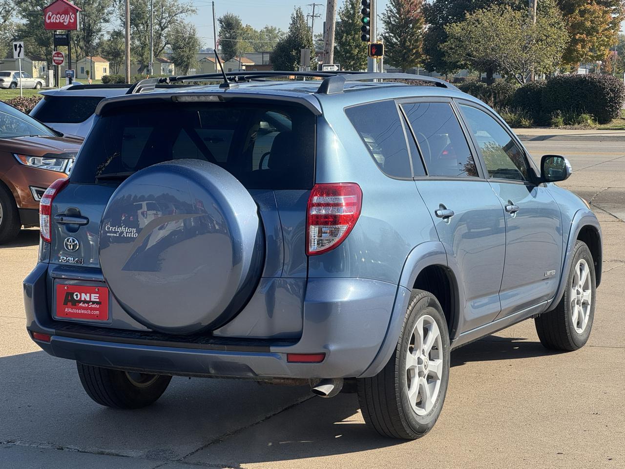 Toyota RAV4 FWD 4dr 4-cyl 4-Spd AT Ltd (Natl) 2011